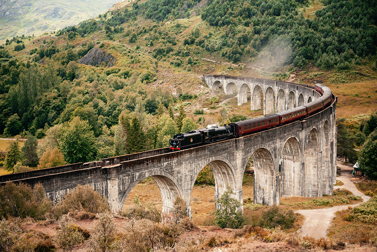 Glenfinnan Viaduct at 5:13 - Video Preview